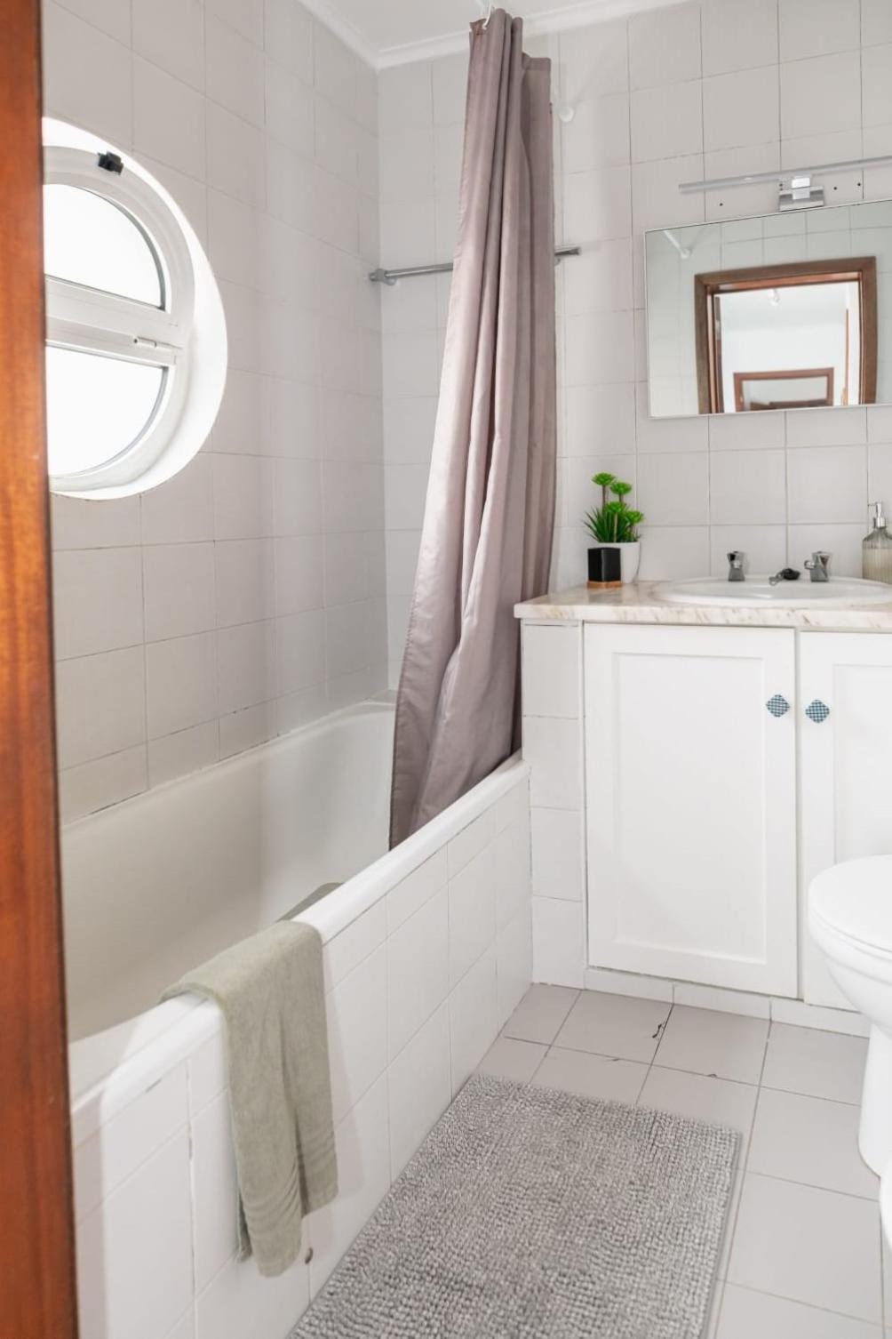 Family Friendly Azorean Apartment Ponta Delgada  Bagian luar foto