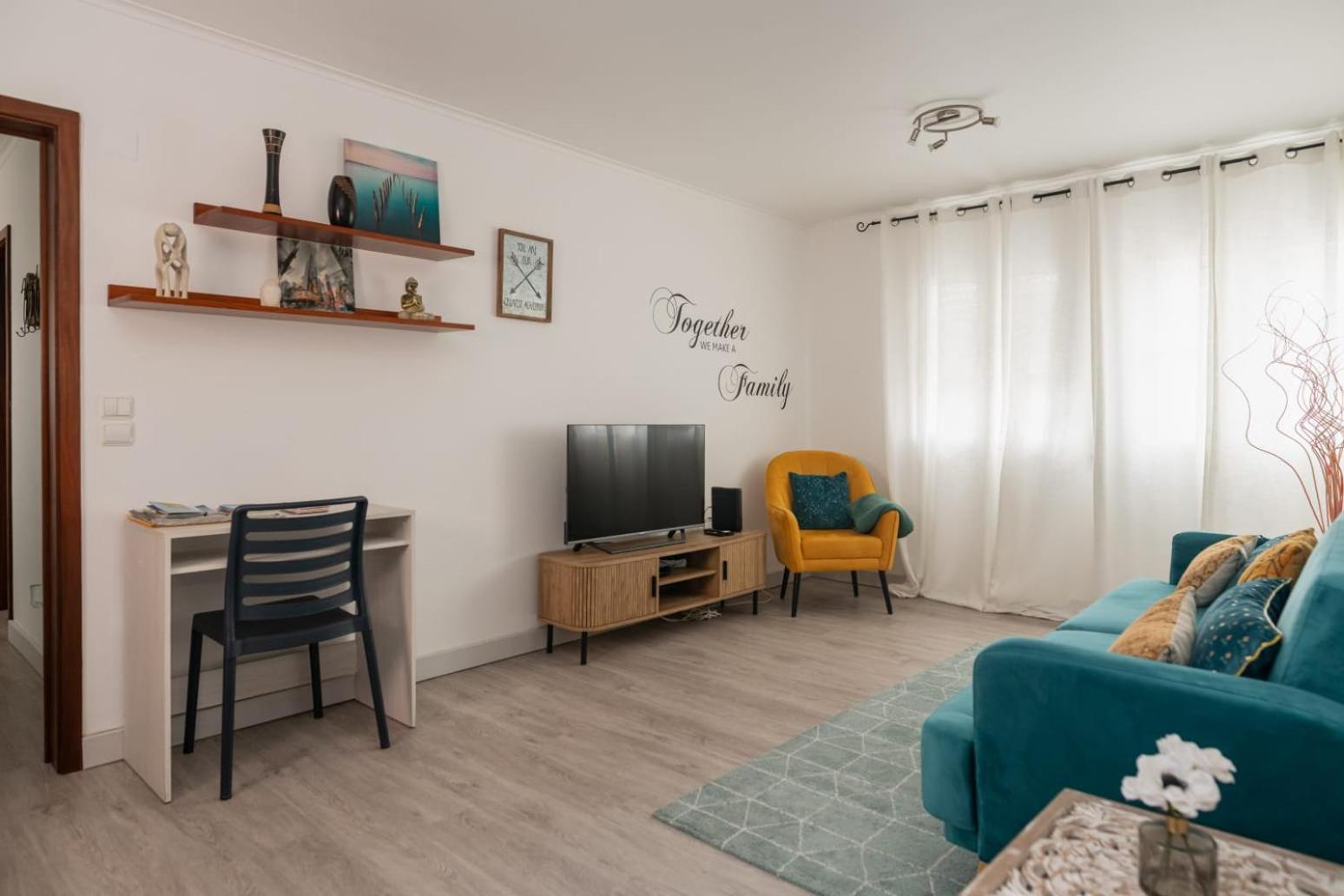 Family Friendly Azorean Apartment Ponta Delgada  Bagian luar foto
