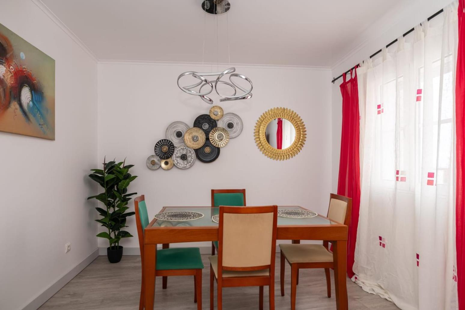 Family Friendly Azorean Apartment Ponta Delgada  Bagian luar foto